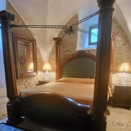 Burg Hermannstein - Kings Room Ветцлар Екстер'єр фото