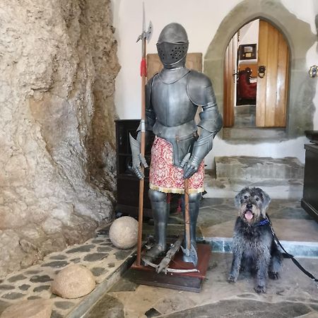 Burg Hermannstein - Kings Room Ветцлар Екстер'єр фото